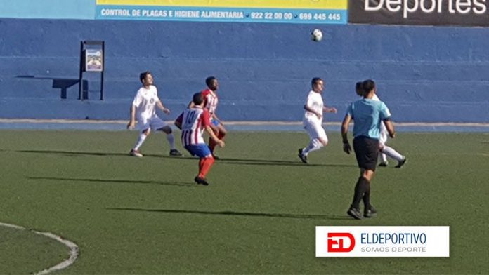 El Puerto Cruz perdonó y lo pagó ante el Atlético Granadilla.