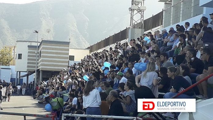 Tenerife se vuelca con el fútbol femenino.