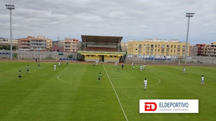 El Ibarra logra la permanecia y complica al Unión Sur Yaiza.