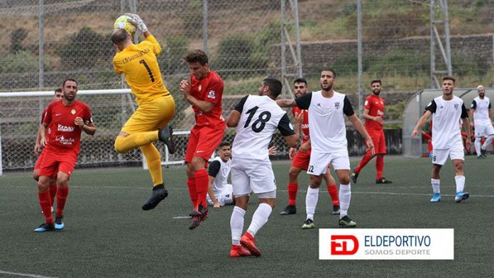 Empate de penalti del Santa Úrsula al Unión Viera en el último minuto.