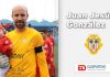 Juanje portero del Santa Úrsula un baluarte bajo los palos..