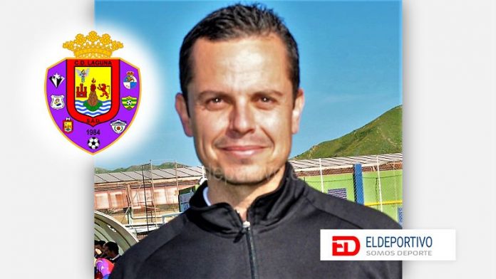 Néstor Ramos nuevo entrenador del CD Laguna de División de Honor Juvenil.