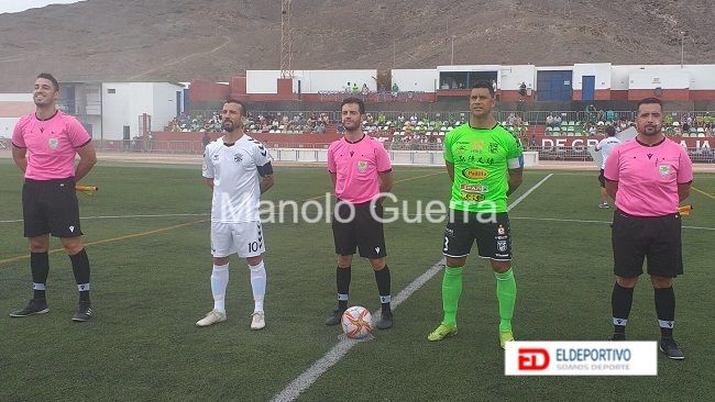 Trío Arbitral y capitanes