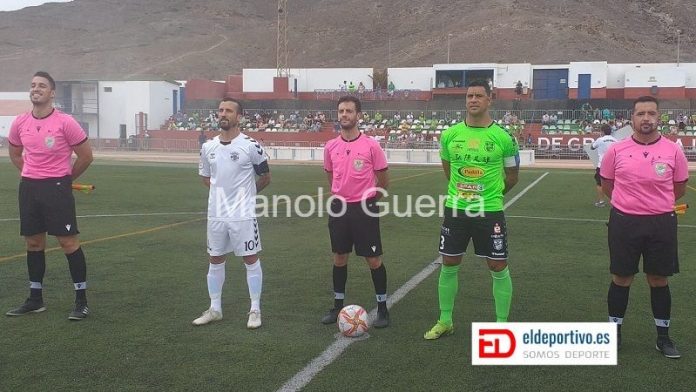 Trío Arbitral y capitanes
