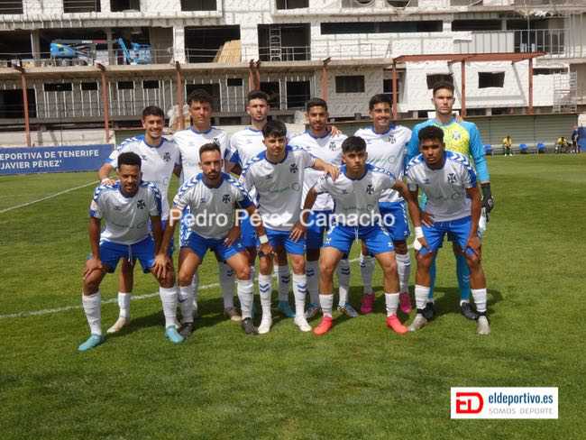 Once inicial del CD Tenerife B. 