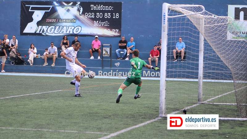 Triunfo holgado del Puerto Cruz ante un Bahía de Santiago que nunca se rindió en todo el partido