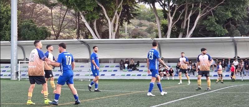 El Añaza gana a un buen Sauzal y ya es líder