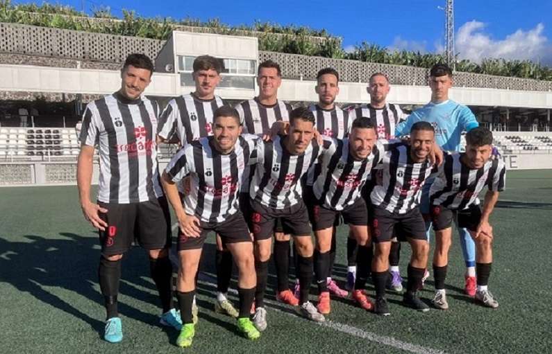 El CD Victoria remonta y salva un punto en Tazacorte